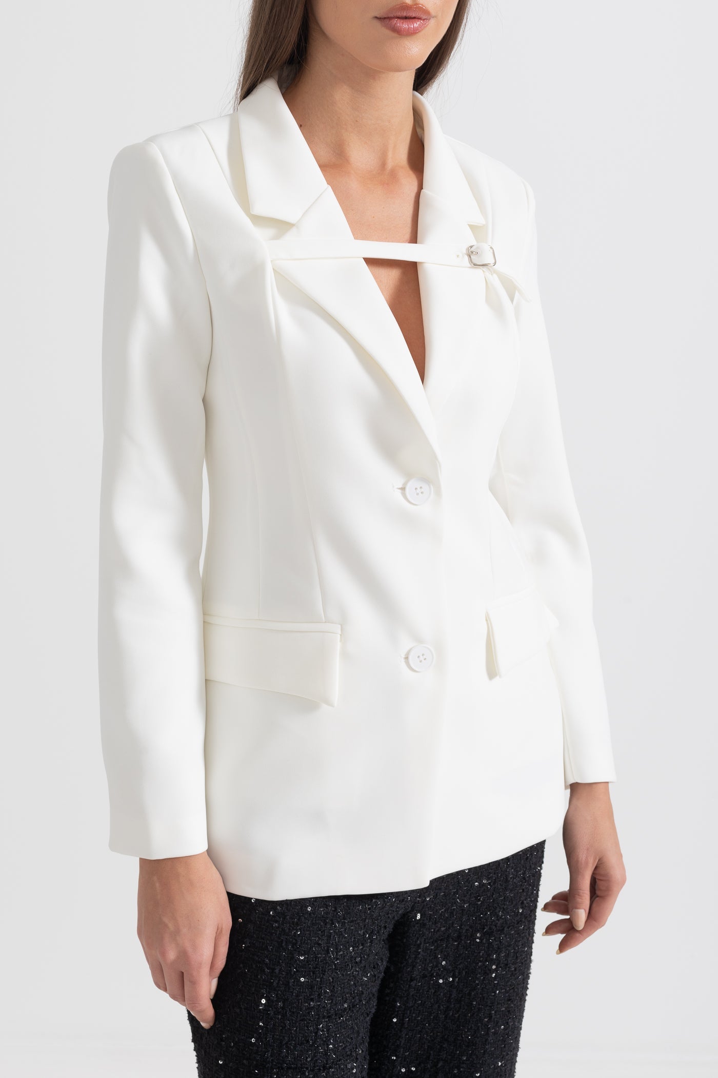Göğüs Şerit Detaylı Beyaz Blazer