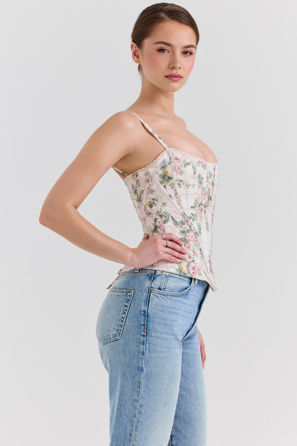 Korse Modelatörü Safira