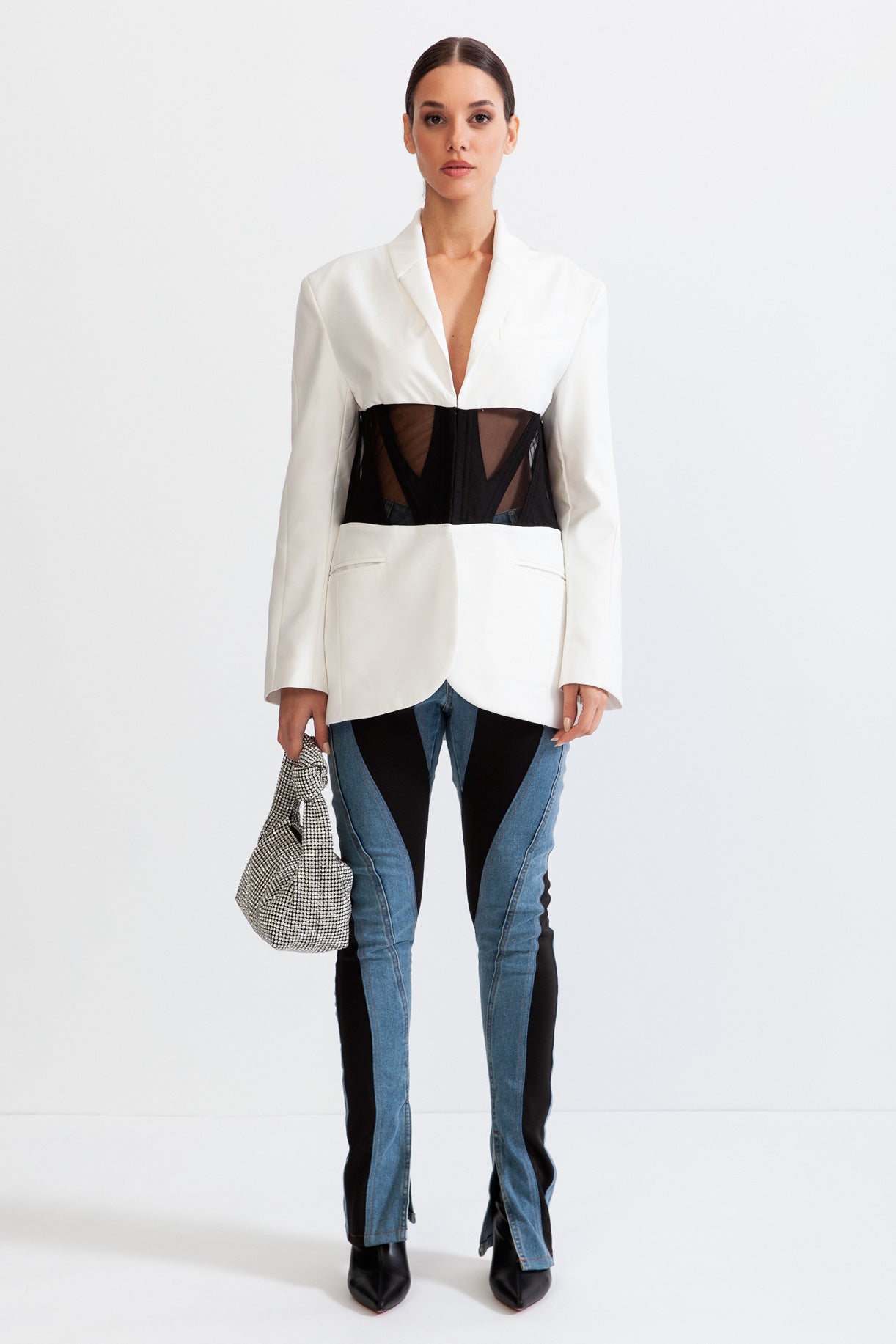 Korse Detaylı Beyaz Blazer
