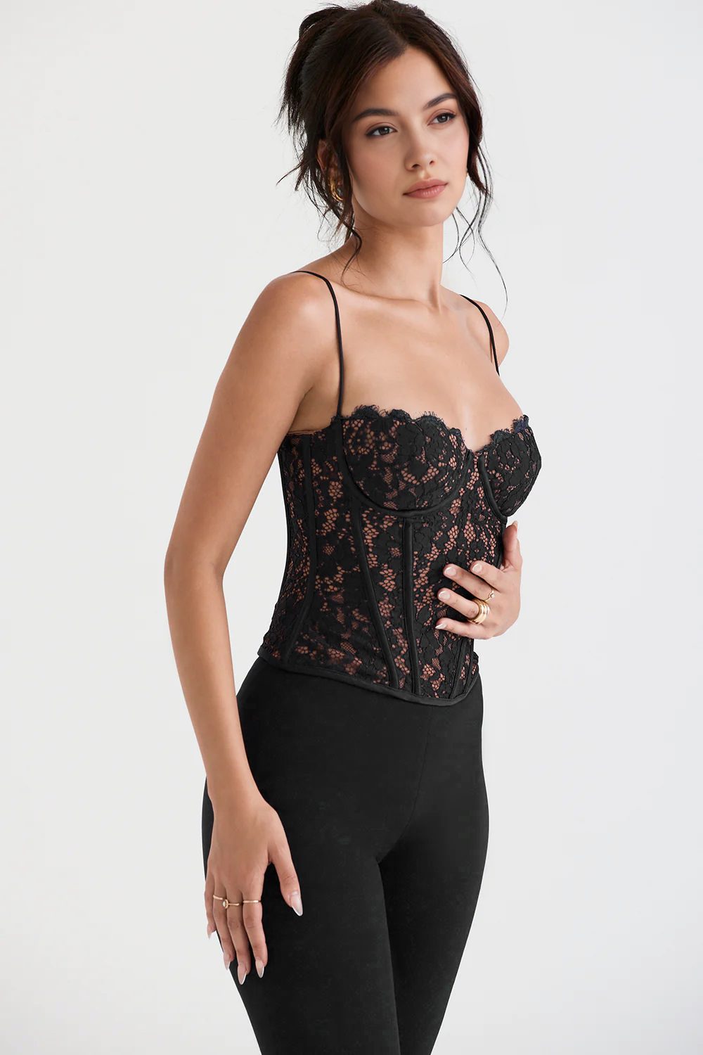 Samantha Preto Dantel Korse