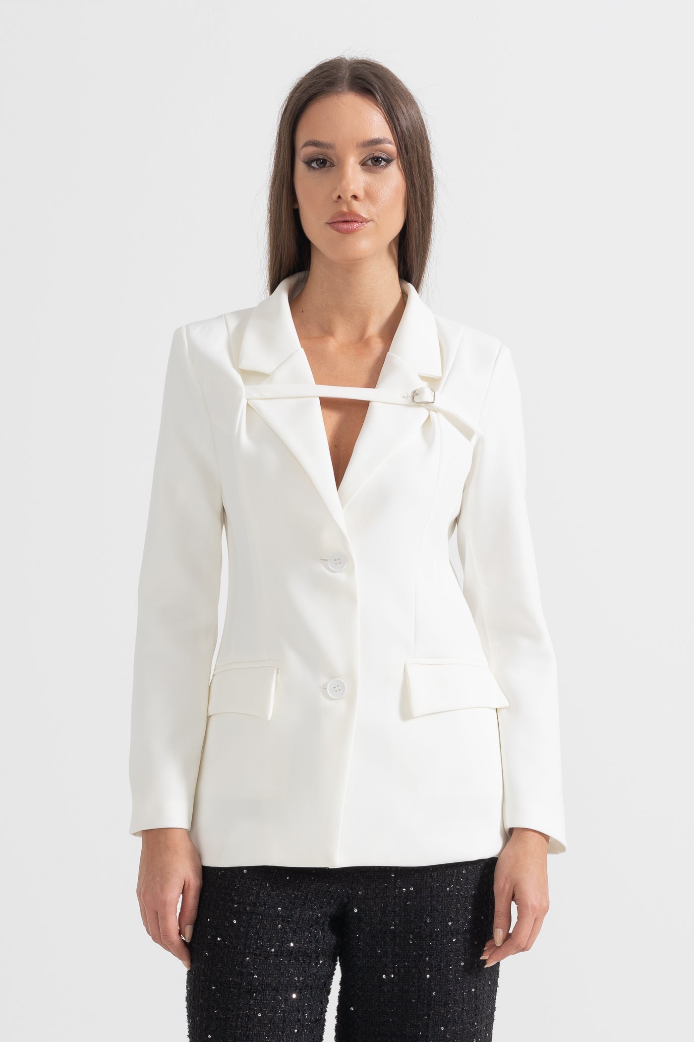 Göğüs Şerit Detaylı Beyaz Blazer